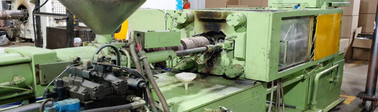 Injection moulding process of plastics